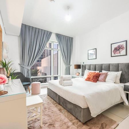 Bnbmehomes - The Lofts - Emaar ドバイ エクステリア 写真