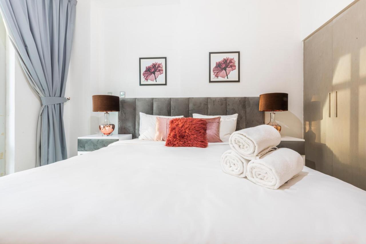 Bnbmehomes - The Lofts - Emaar ドバイ エクステリア 写真